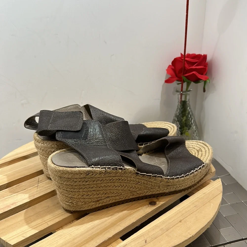 Eileen Fisher‎ wedges #98